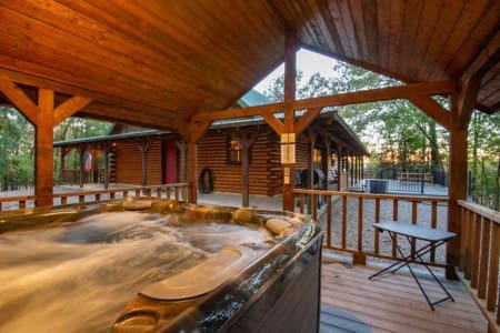 Lacey Dogwood Cabin