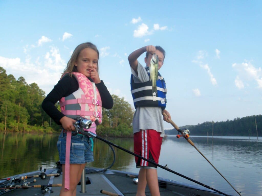 broken bow fishing guide