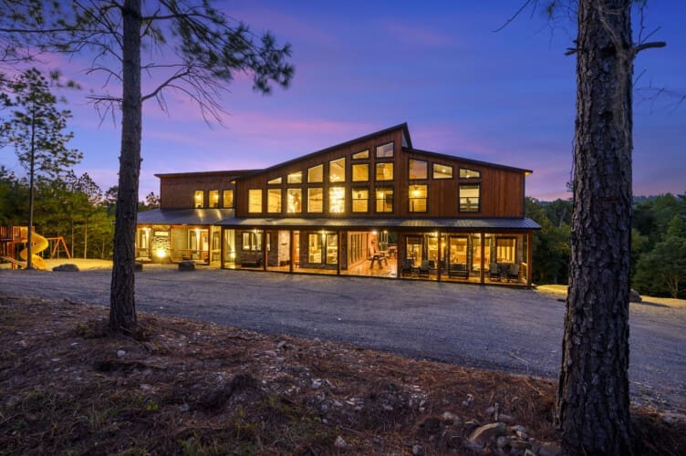 HGTV broken bow