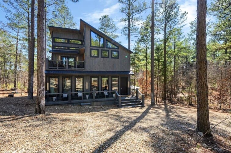 bearly behaving cabin