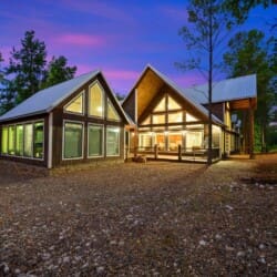 Hideaway on the Creek