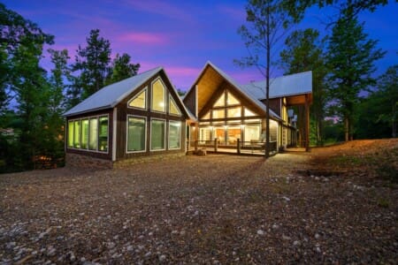 Hideaway on the Creek