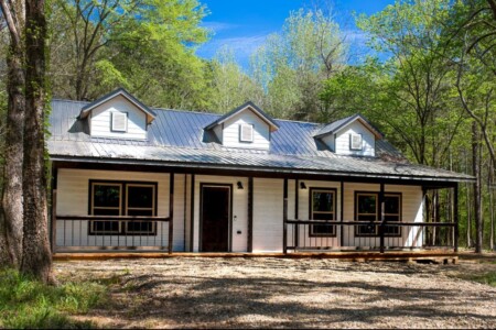 the luna lodge