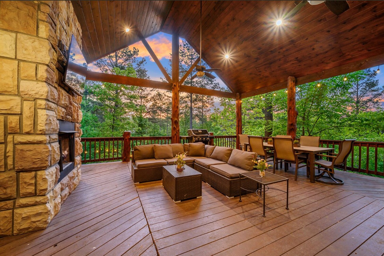 Luxury Cabins in Broken Bow
