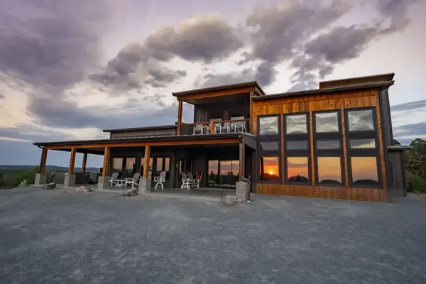 Luxury Cabins in Broken Bow