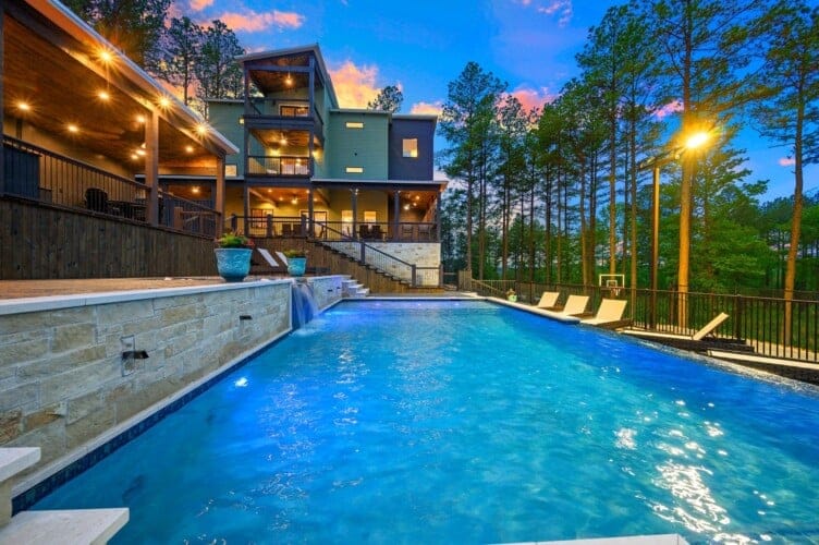 Cabins in Broken Bow