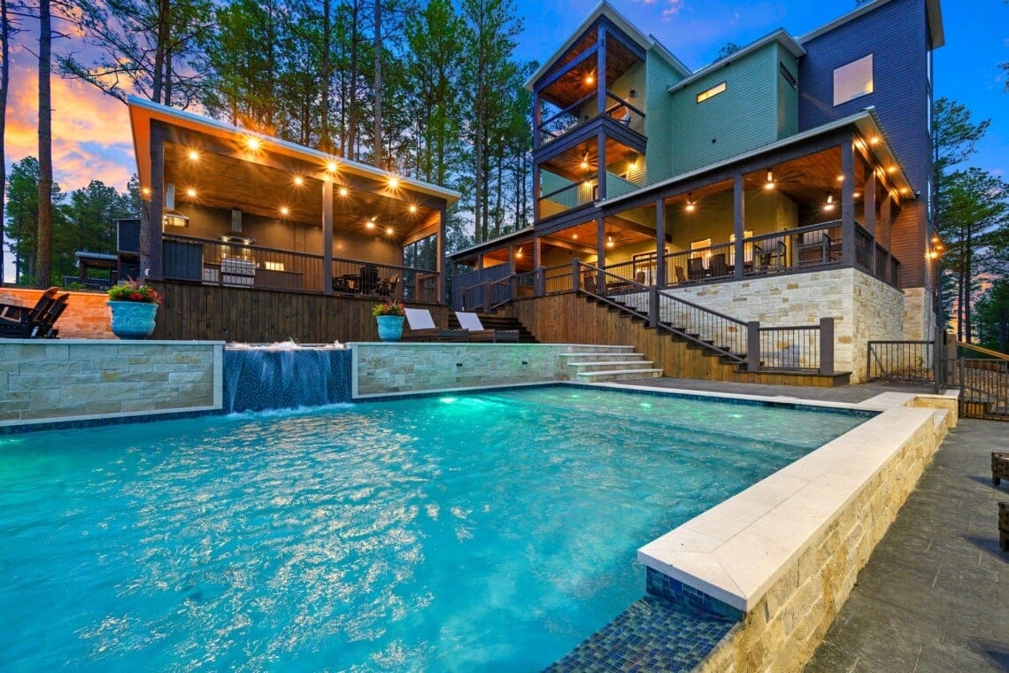 Choose Perfect Broken Bow Cabin, risky business