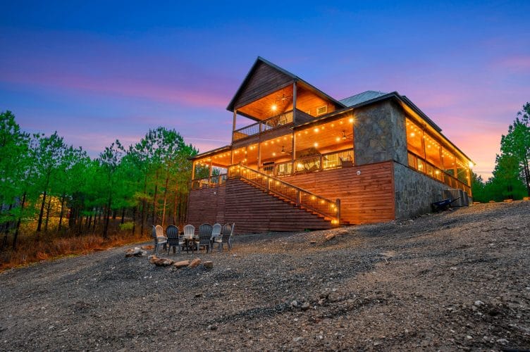 10 Bears - cabin in Broken Bow, Oklahoma, photo 2